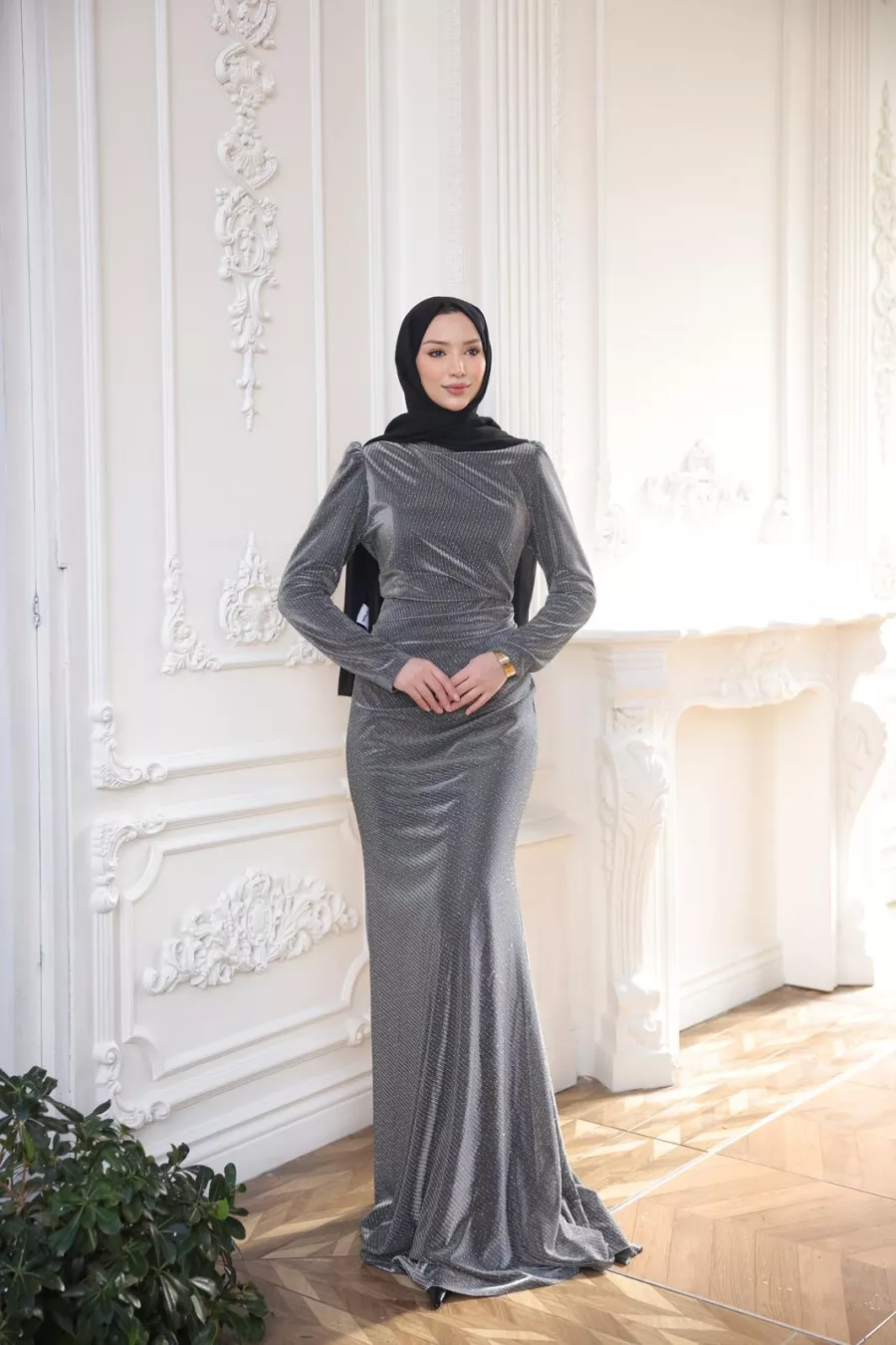 Gümüş Simli Drape Detaylı Balık Abiye