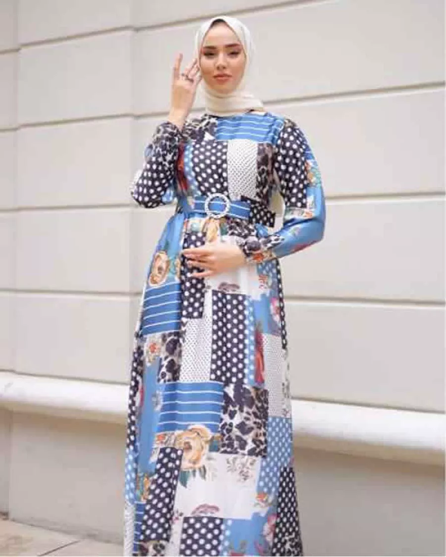 Patchwork Desenli Kuşaklı Uzun Kollu Saten Elbise