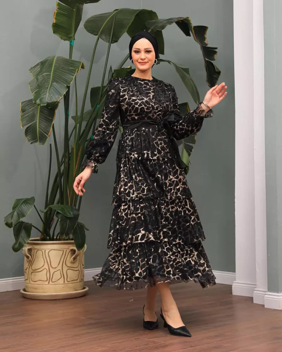 Tül Detaylı Siyah Desenli Tesettür Abiye Elbise